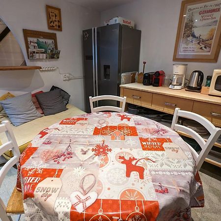 Charmant Gite Au Coeur Du Centre Ville Gérardmer Extérieur photo