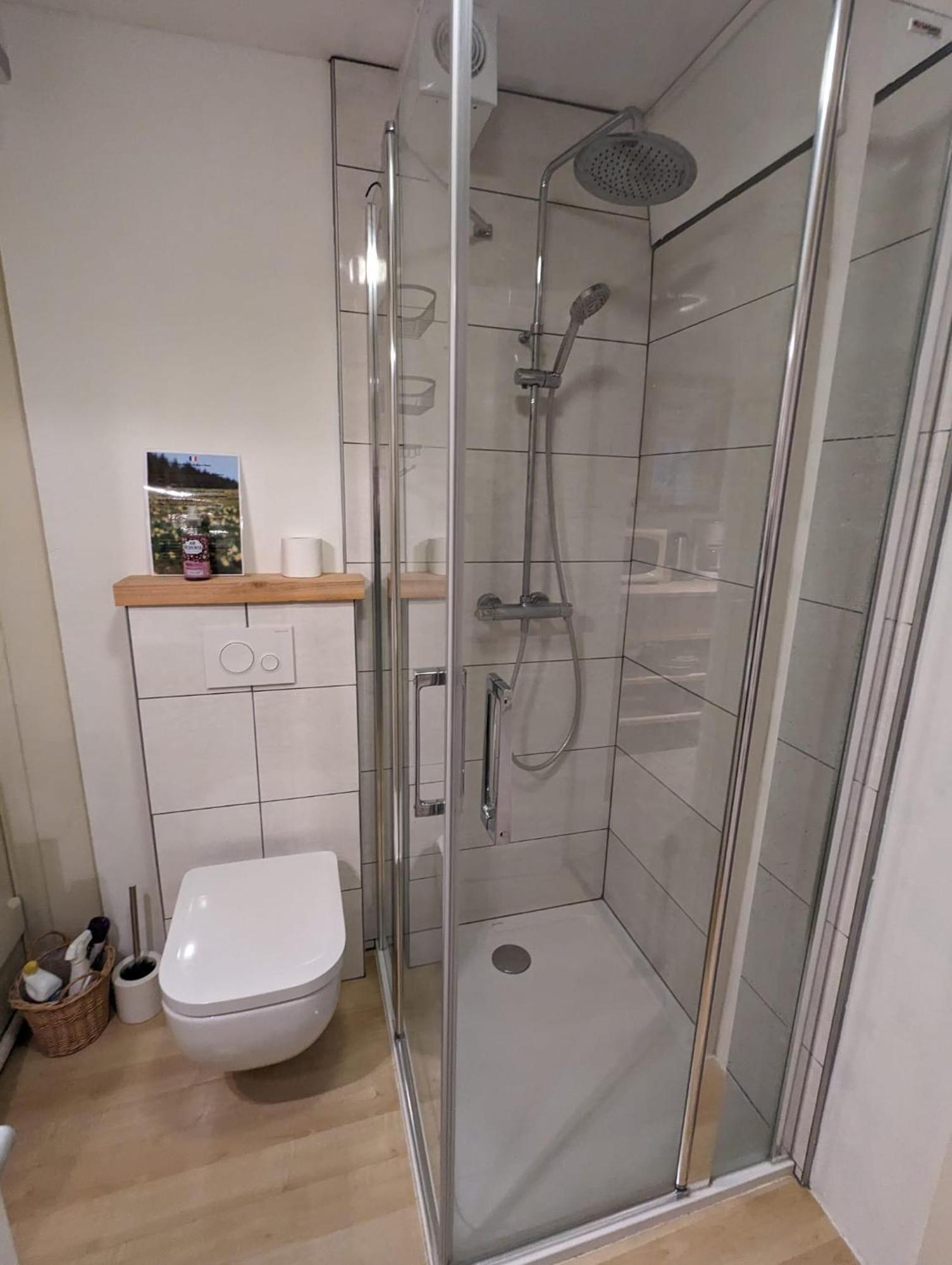 Charmant Gite Au Coeur Du Centre Ville Gérardmer Extérieur photo